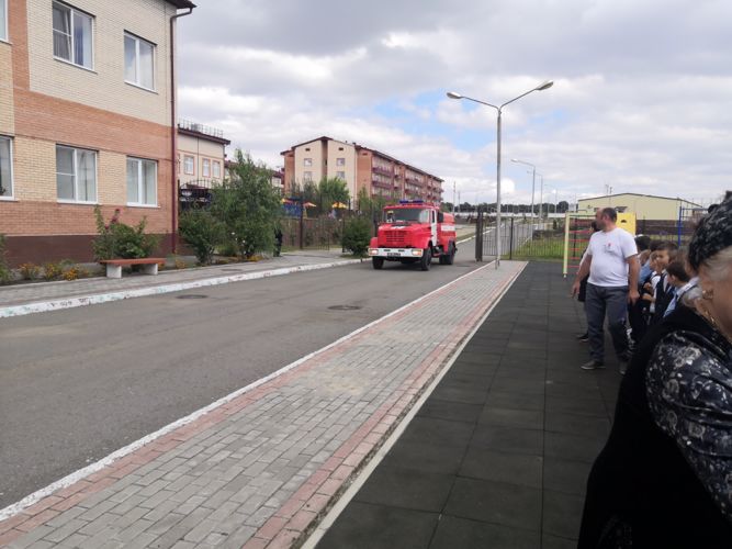 В НОШ 2 ВОЙСК НАЦИОНАЛЬНОЙ ГВАРДИИ РФ Г. НАЗРАНЬ СОСТОЯЛИСЬ СОВМЕСТНЫЕ ПОЖАРНО-ТАКТИЧЕСКИЕ УЧЕНИЯ